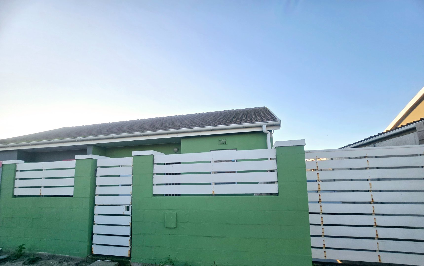 2 Bedroom Property for Sale in Pelican Park Western Cape